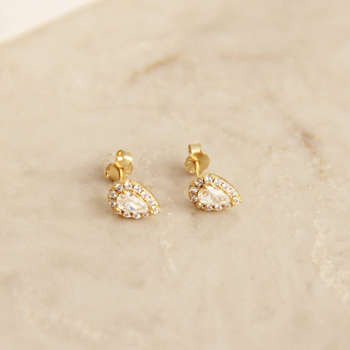 MAIVE Ava Studs